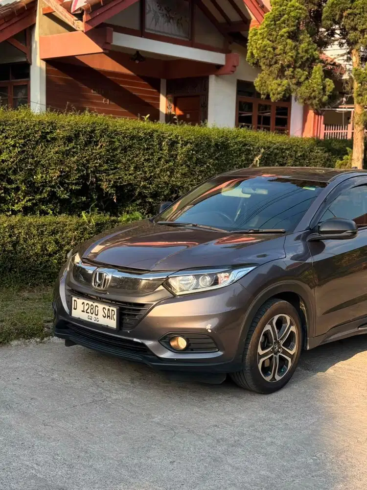 Honda Hrv 2020 E Cvt nik 2019 Hr-v matic mulus antik terawat
