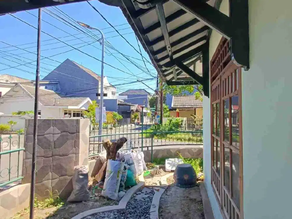 Dijual Rumah lama Murahhhhhhh Posisi Hook Perum Bendul Merisi Minim Renov