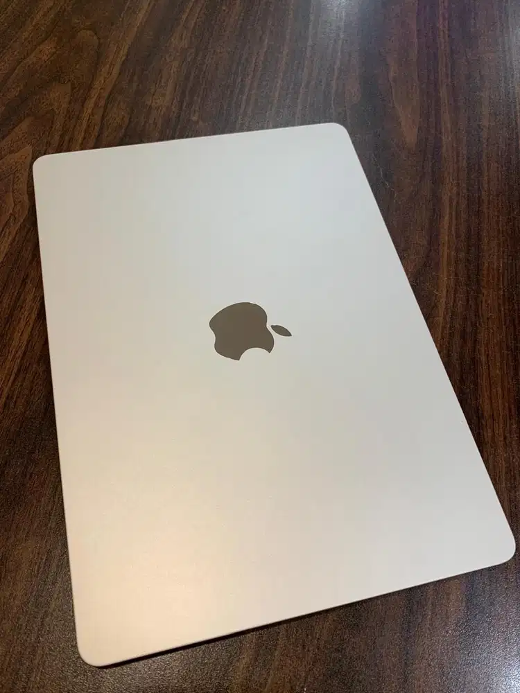 Macbook Air 13 inch M1 128Gb Warna Silver