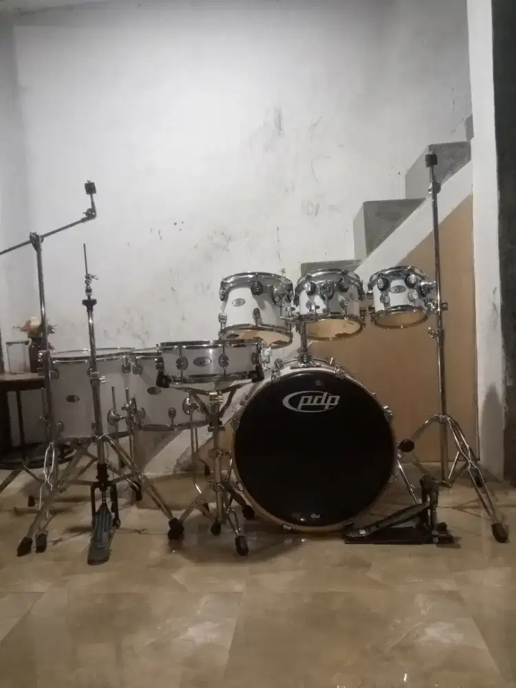 Drum 7pcs By DW Drums