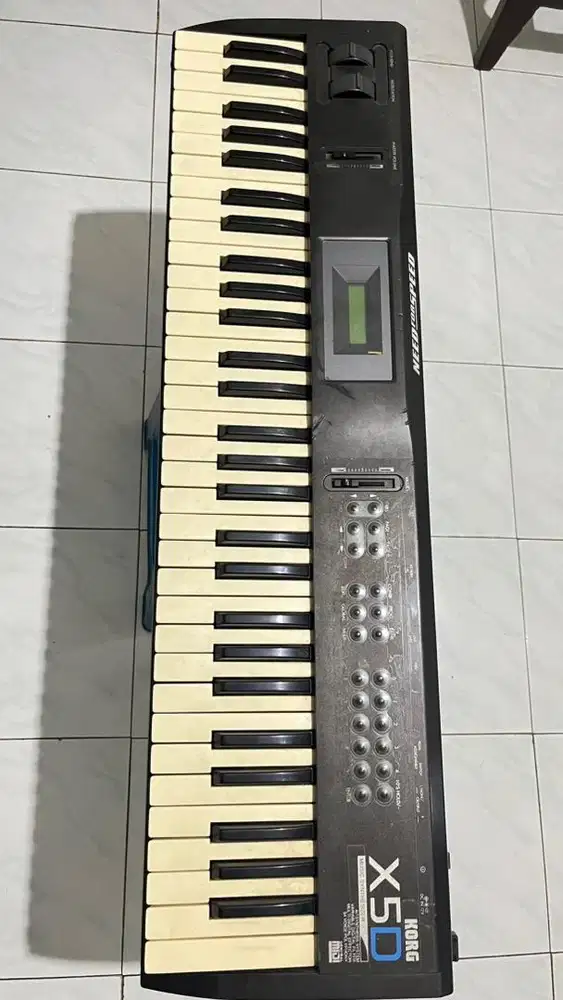 Korg X5D kondisi bekas