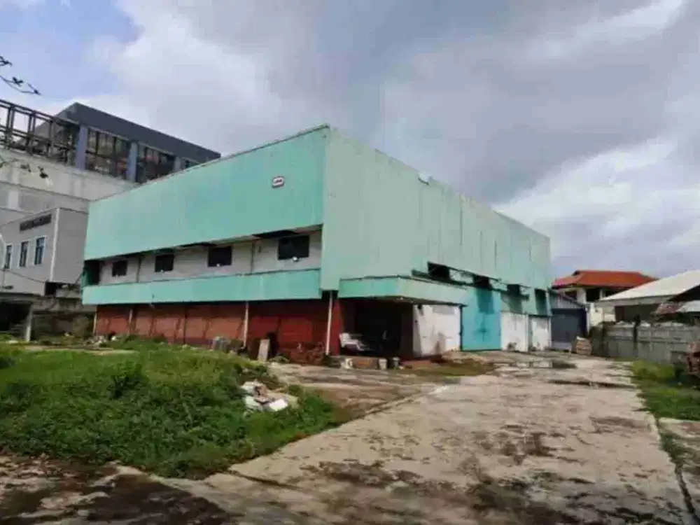 Sewa Gudang Sunter Pinggir Jalan Raya