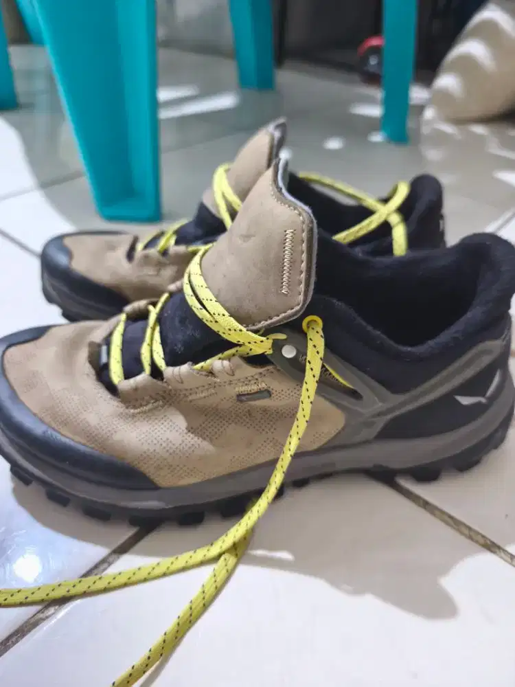 Sepatu Hiking Salewa WS Wander Hiker GTX