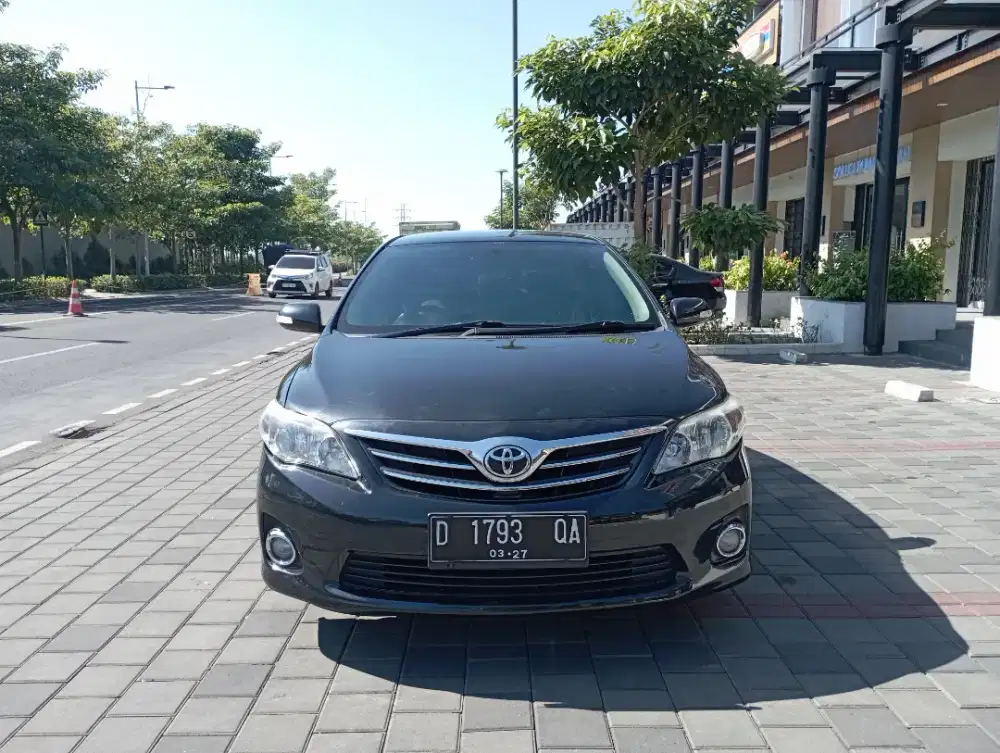 Toyota altis 1.8 g matic 2011 dp 20 jt