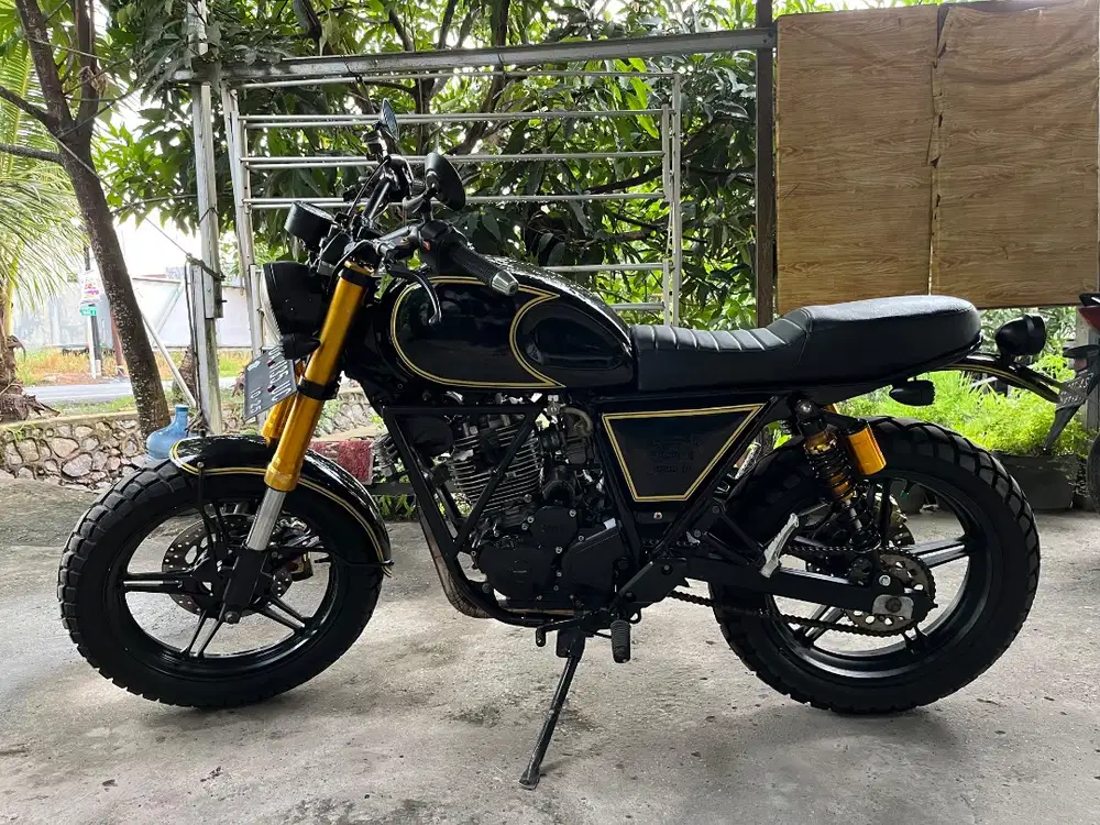 Motor Custom Scorpio