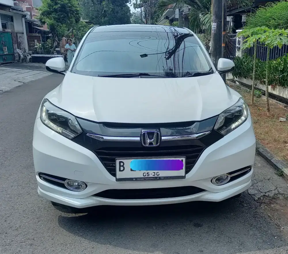SUPER ANTIK !! Honda HRV RS Prestige 2015 Cash/Tukar tambah/kredit