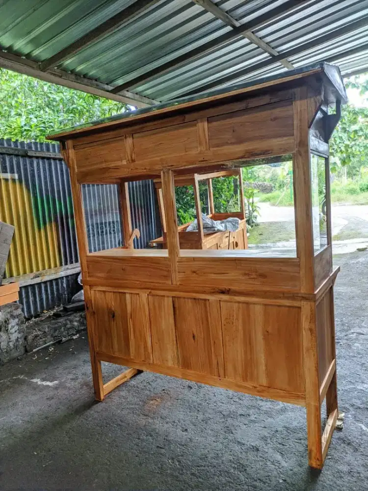 Gerobak Bekas Usaha Ayam Penyetan - Kondisi Kokoh & Siap Pakai