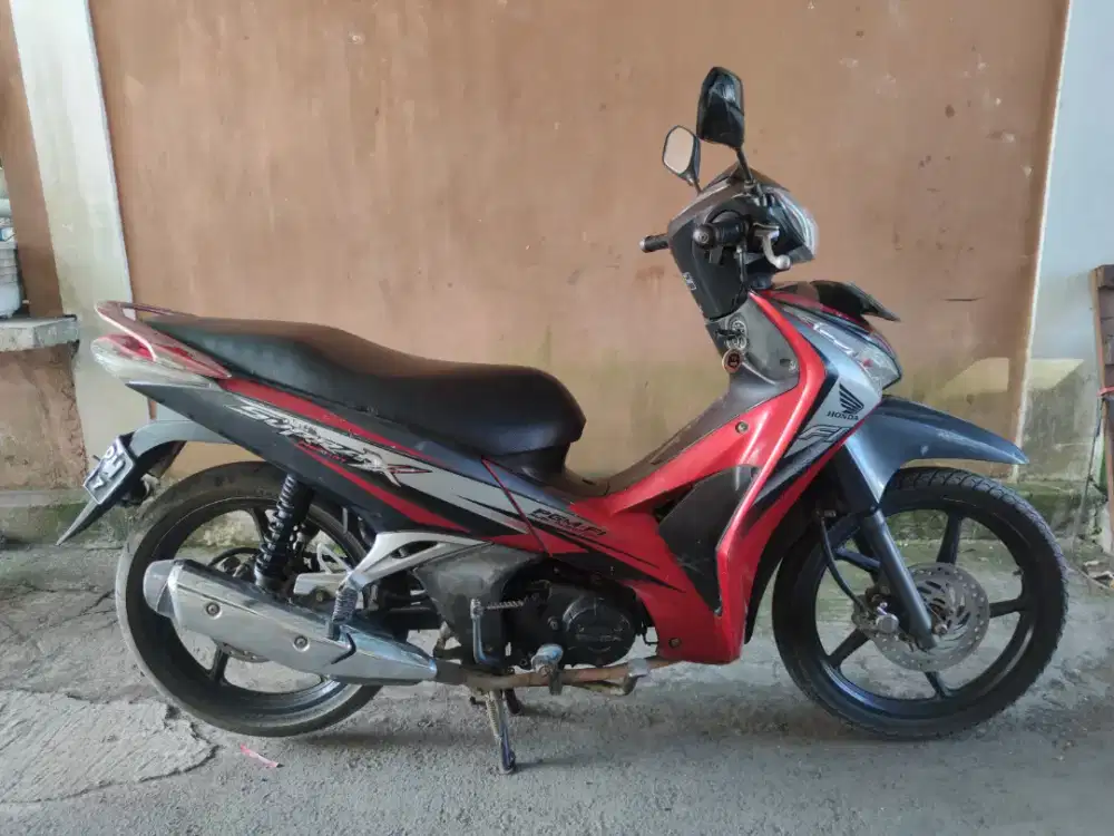 Supra 125 Helm in
