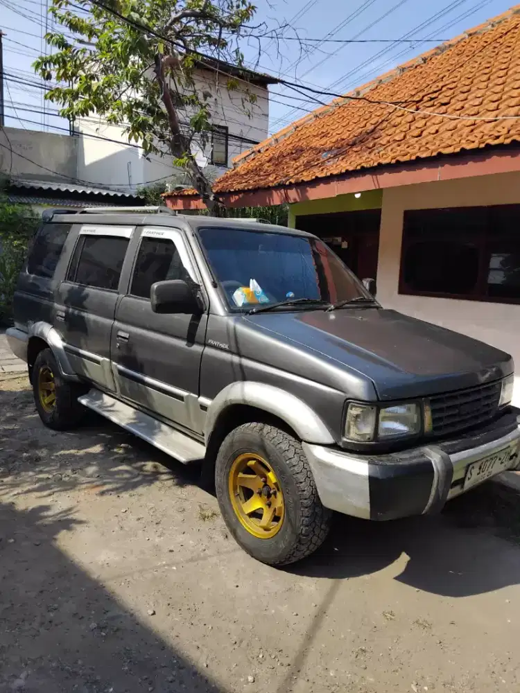Isuzu Panther thn.1997