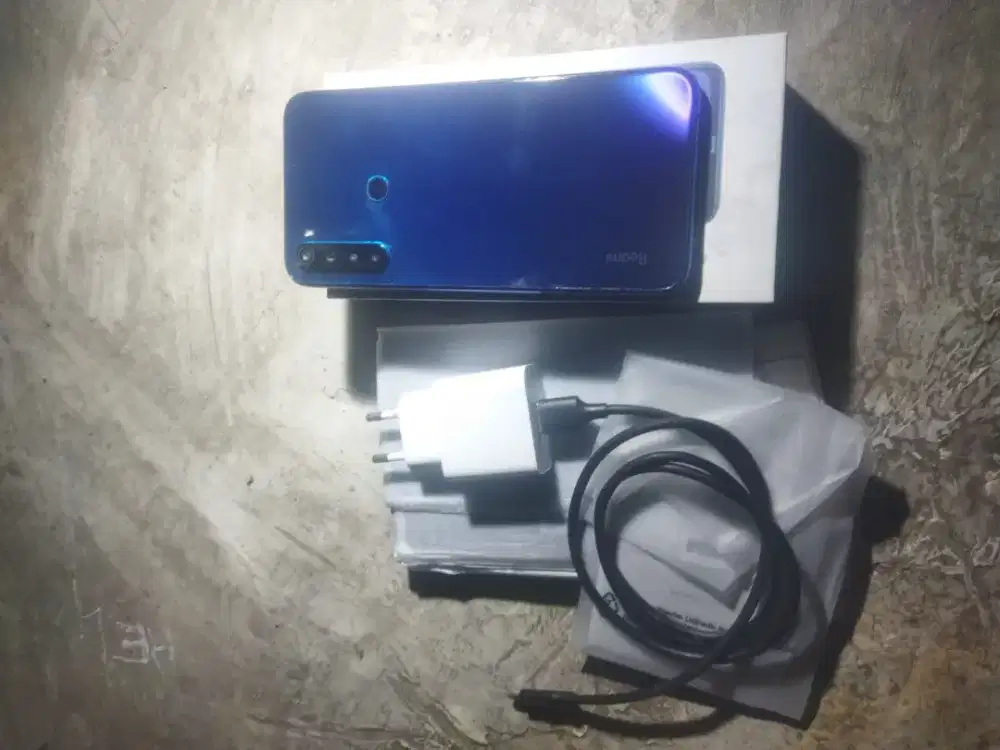 REDMI NOTE 8.    6/128 GB