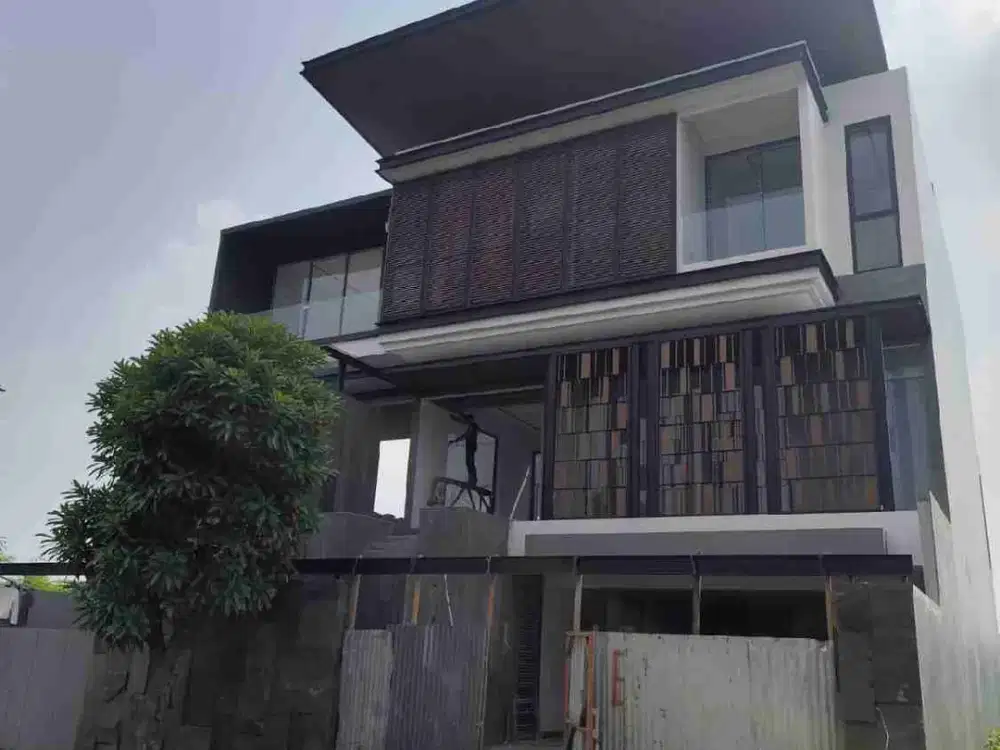 Rumah Citraland Dekat Universitas Ciputra Minimalis 3 Lantai Great Quality