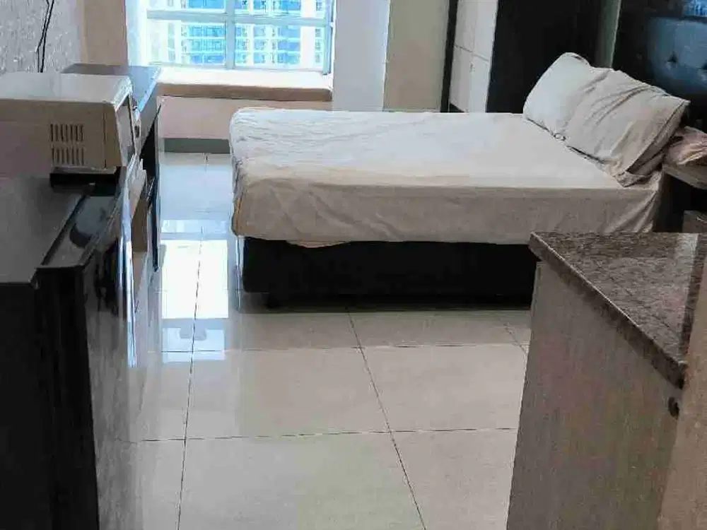 disewakan apartement Anderson studio full furnish ada kasur AC lemgkap