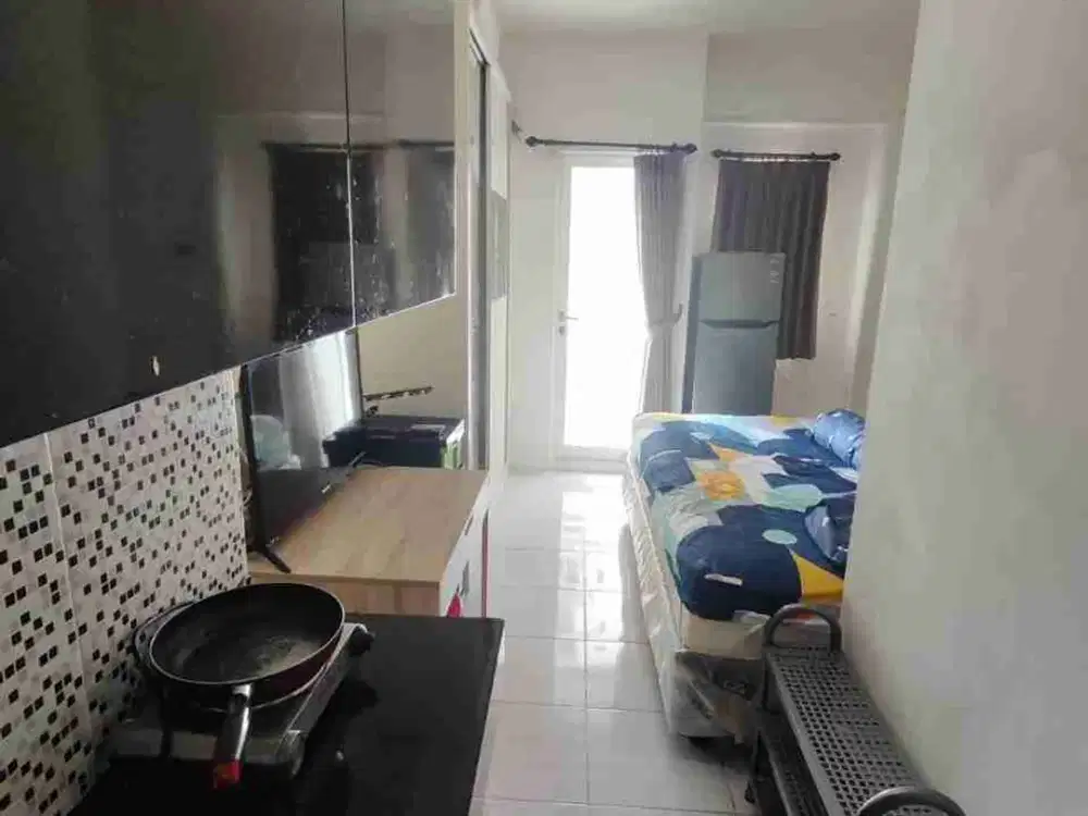 disewakan bulanan apartemen puncak darmahusada studio full furnis