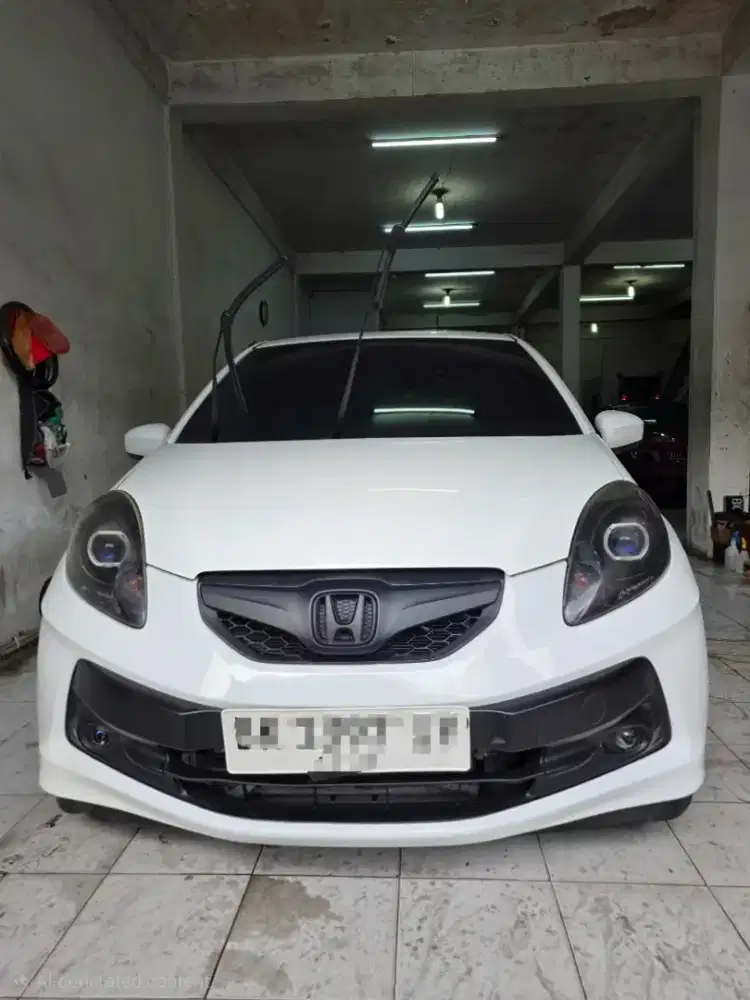 Honda Brio 1.2E A/T 2013