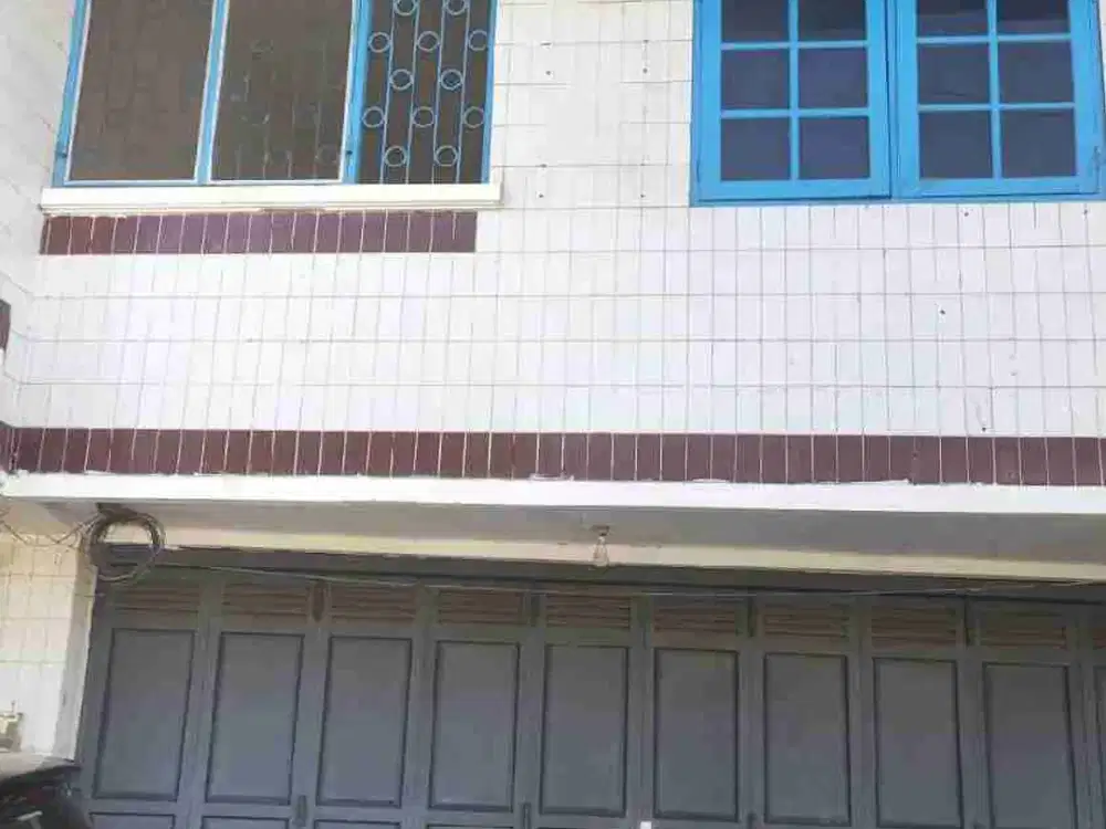 DIJUAL/DISEWAKAN – Ruko 2¼ Lantai Strategis di Graha Mulia Tegal