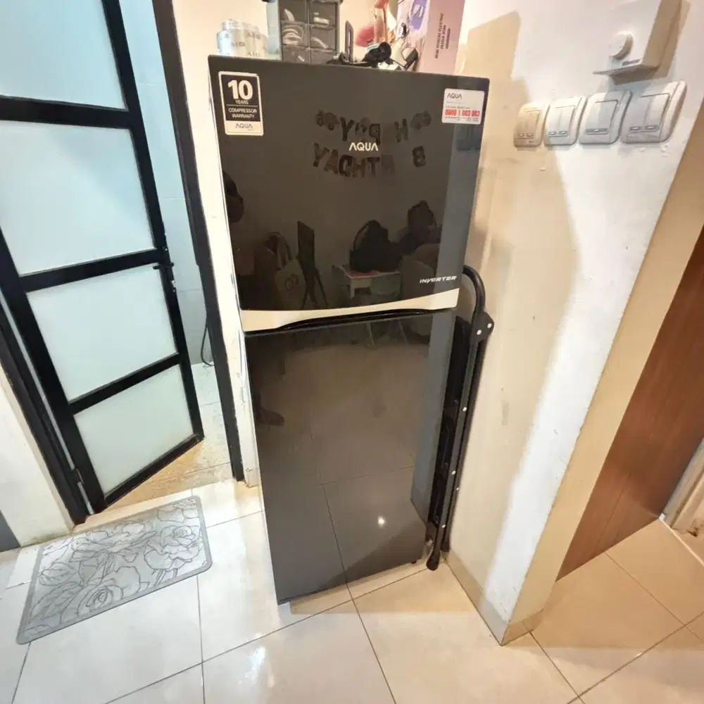 Kulkas 2 Pintu Aqua