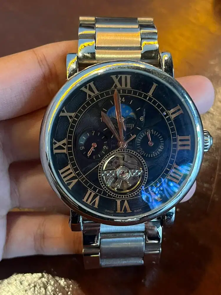 DIJUAL JAM TANGAN COWO MATIC / OTOMATIS CARTIER KLONE