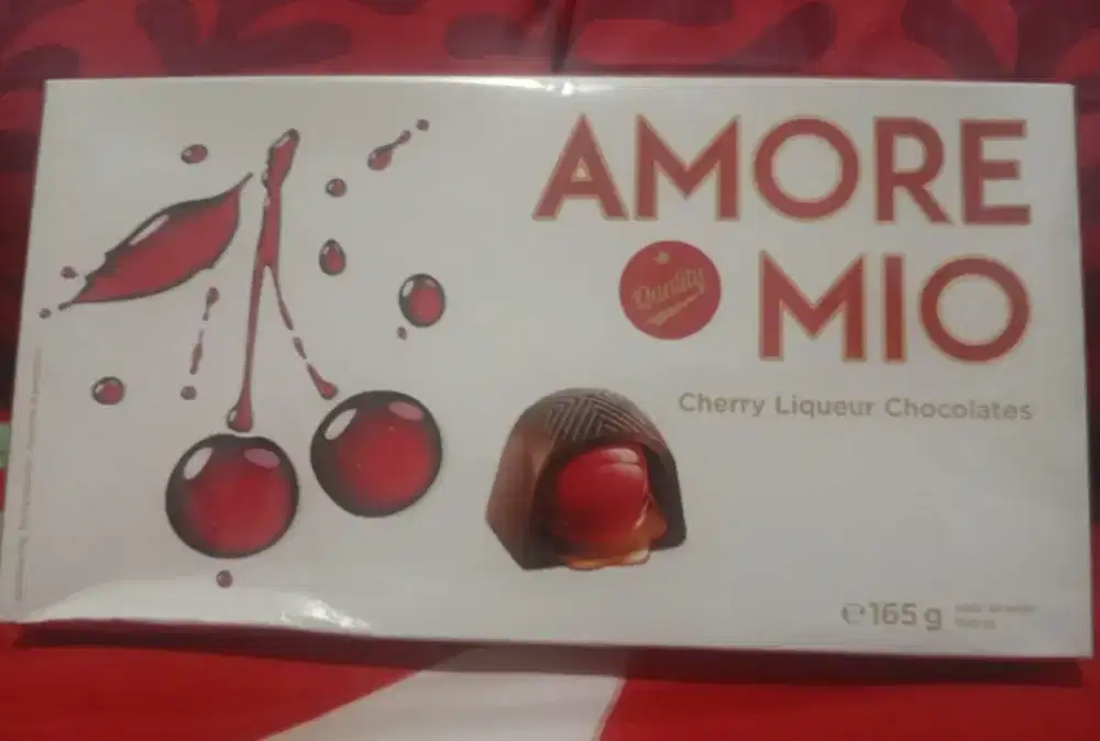 Coklat ceri inklusiv likor Amore Mio asli Jerman
