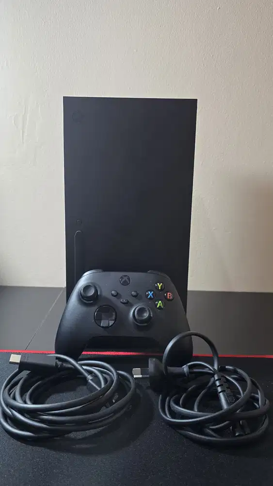 Xbox Series X 1TB - LIKE NEW, Stick Mulus 100% (Tanpa Dus)