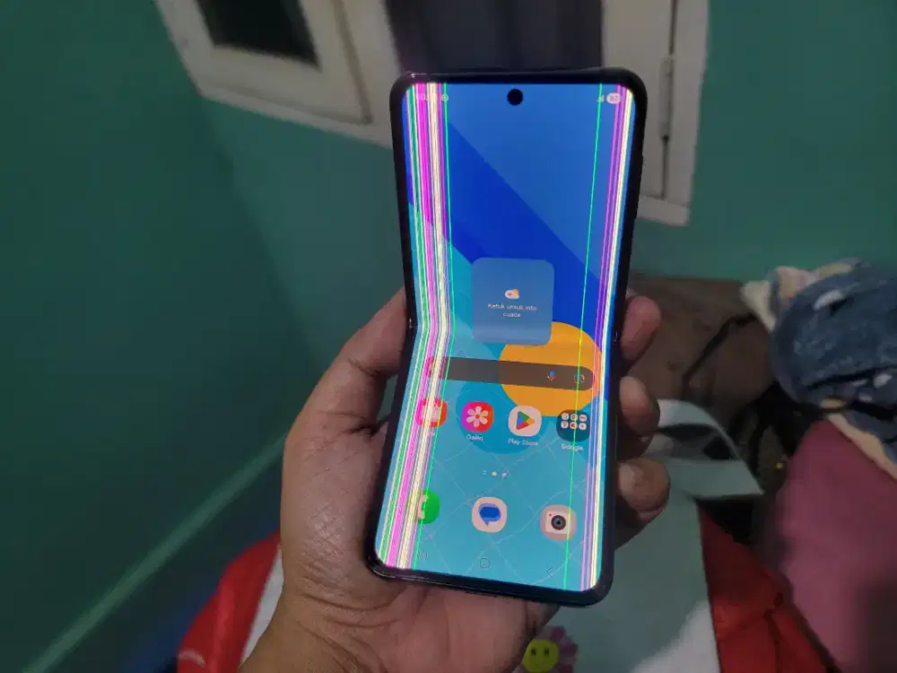 Samsung Z flip 4 5G 8/256 black