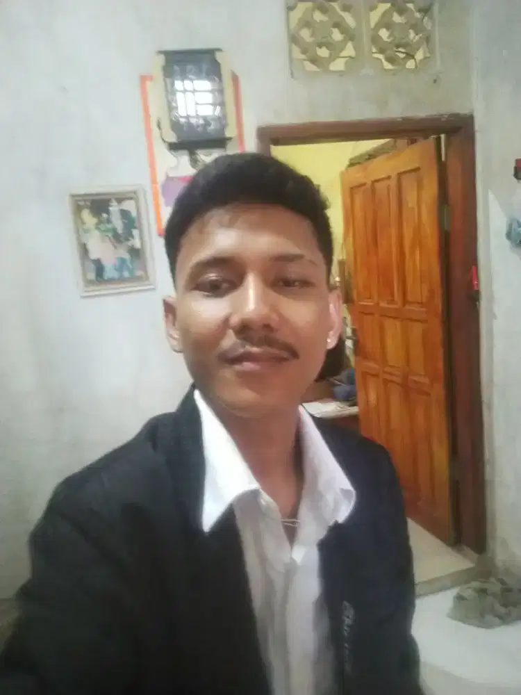 Mencari pekerjaan apa saja