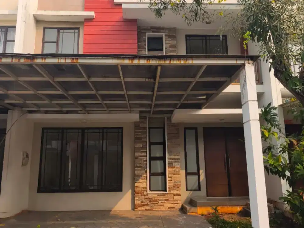 Disewakan Rumah di Greenlake,Uk 8X18m,Cluster Asia,Harga:100 Jt/Thn