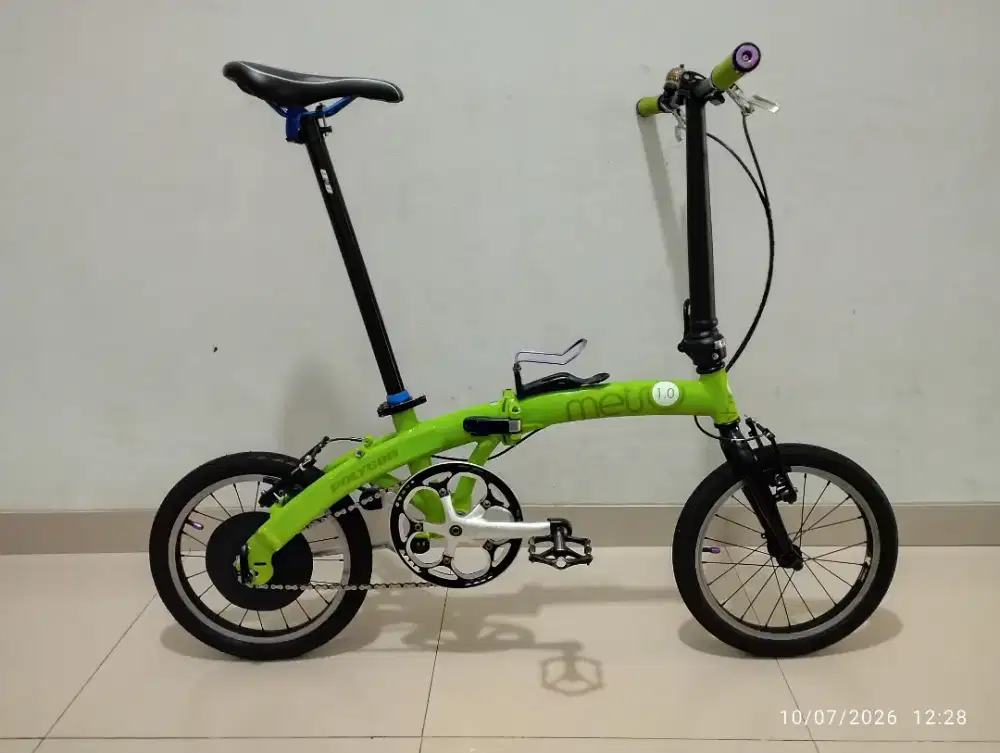 Sepeda lipat Polygon metro 1.0