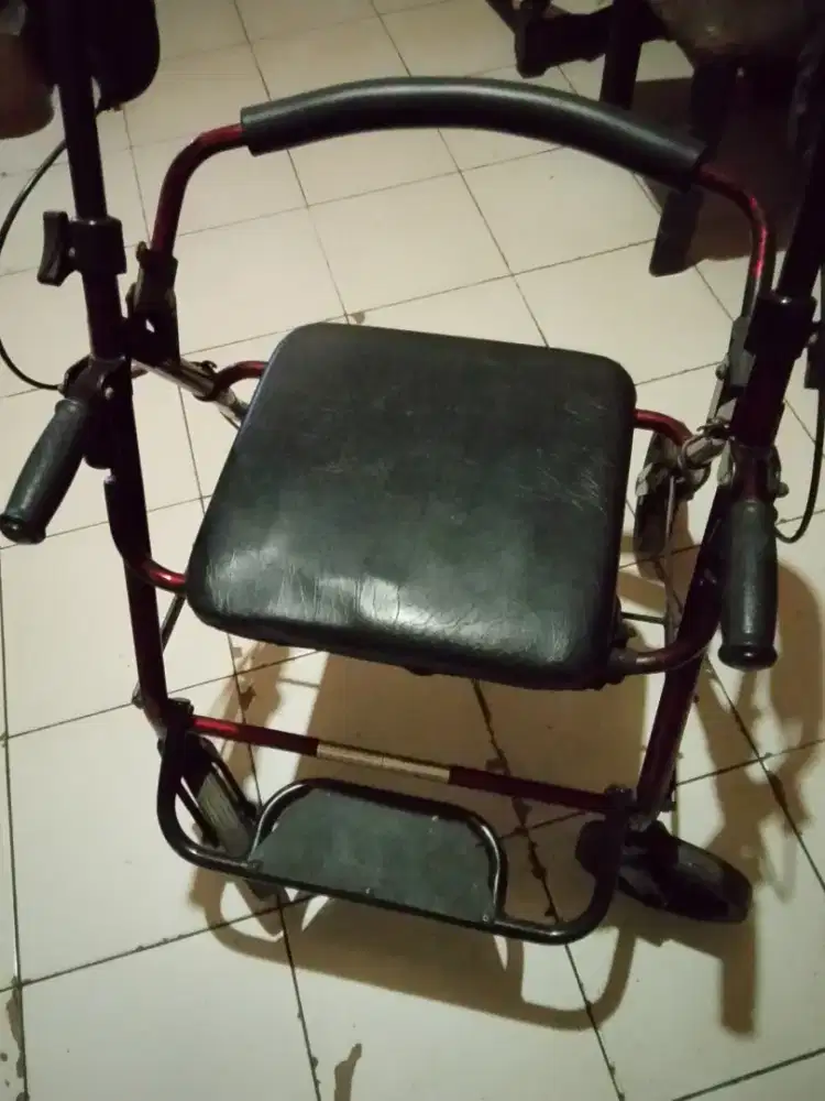 Kursi roda untuk kesehatan