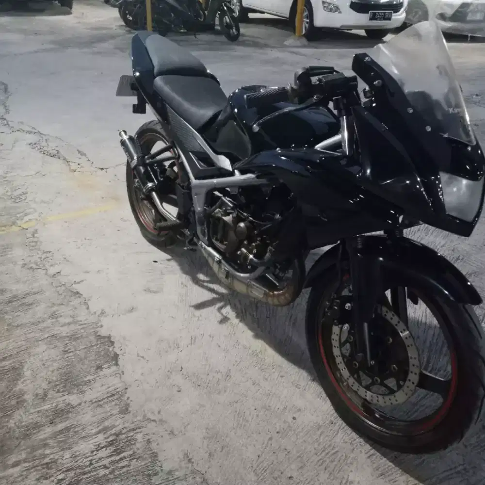 Kawasaki Ninja RR Surat lengkap siap pakai