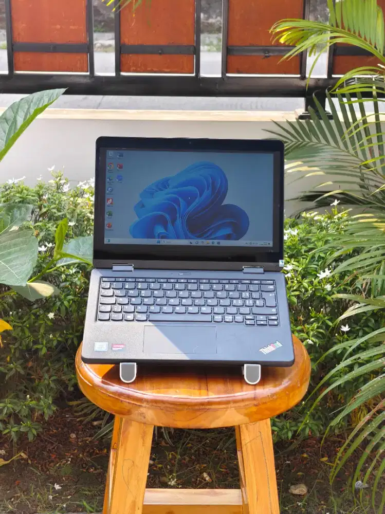 Lenovo Thinkpad Yoga 11e