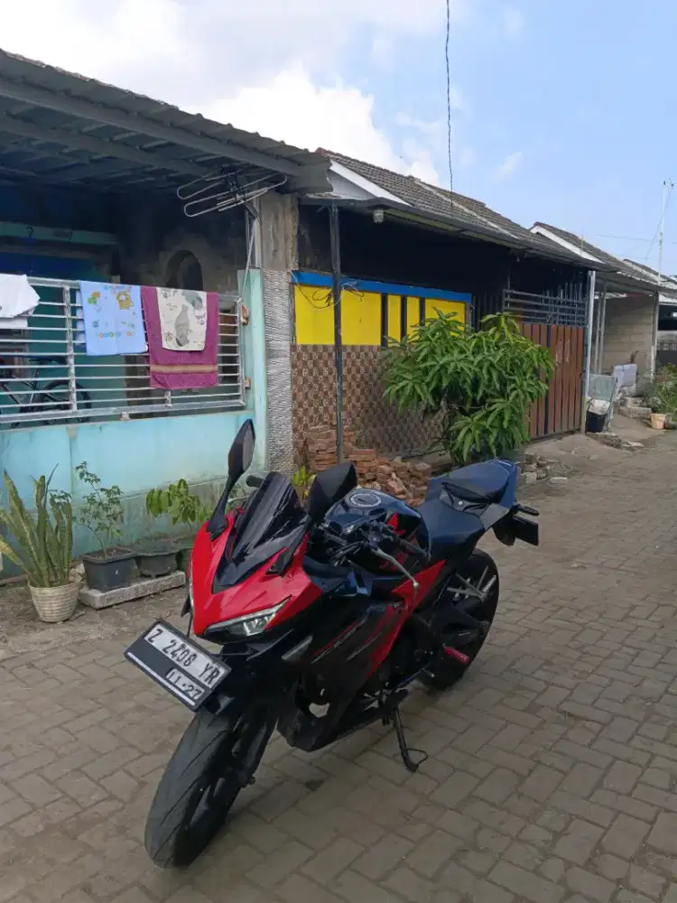 Motorr cbr 150R