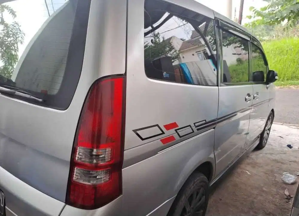 Nissan Serena 2009 Bensin