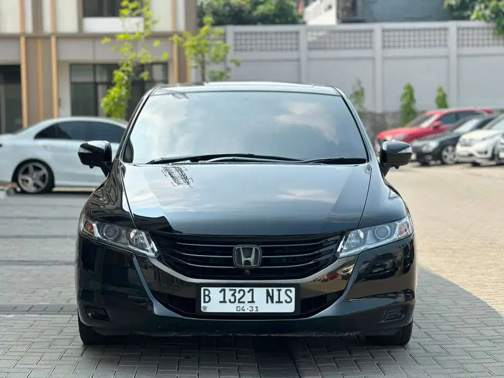 HONDA ODYSSEY 2.4 PRESTIGE AT 2011 - SIAP PAKAI & SUPER MULUS