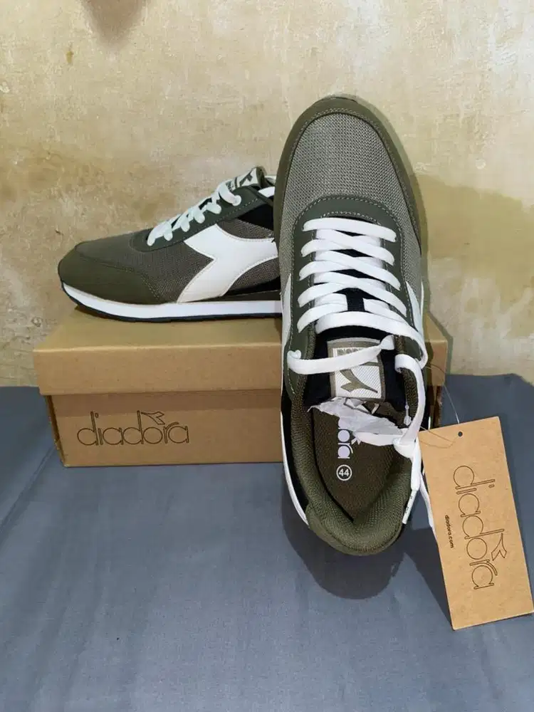 Sepatu Diadora Murah New