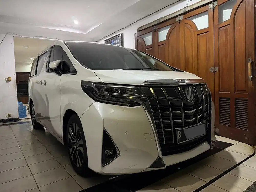 Toyota Alphard 2021 Bensin
