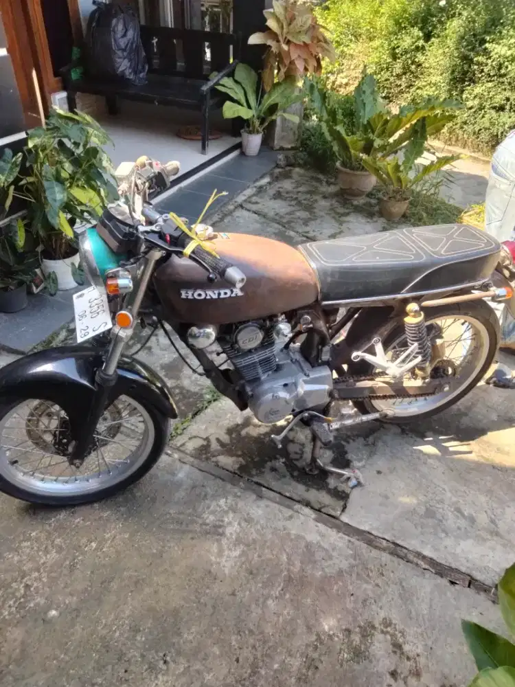 Cb 250  jual body sett / ecer
