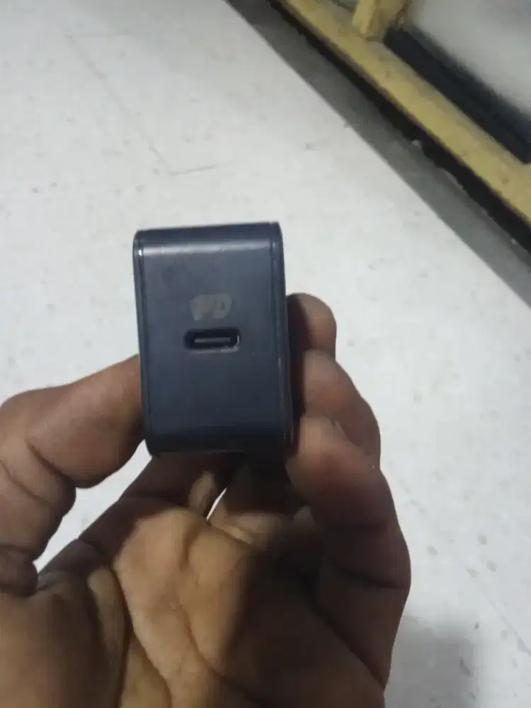 Charger roker 30w type c to type c