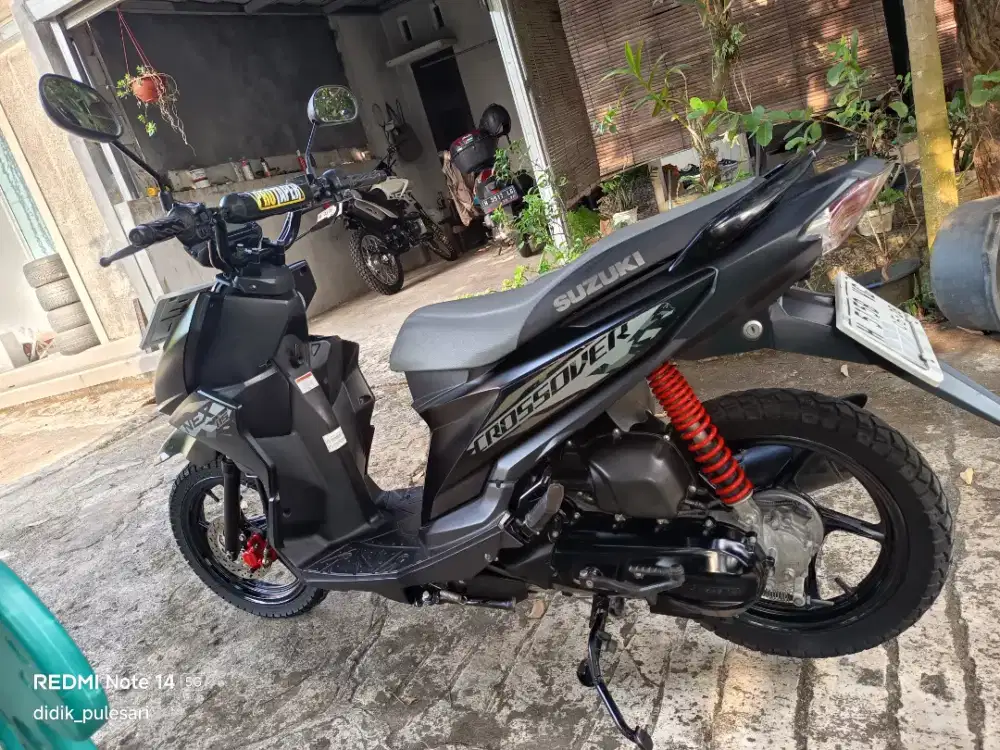 Suzuki Nex Crossover 2023