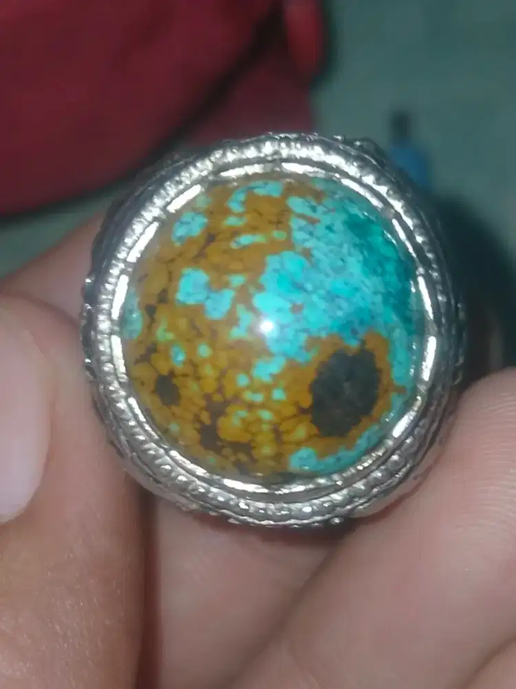 Di jual natural turquoise/pirus urat emas persia