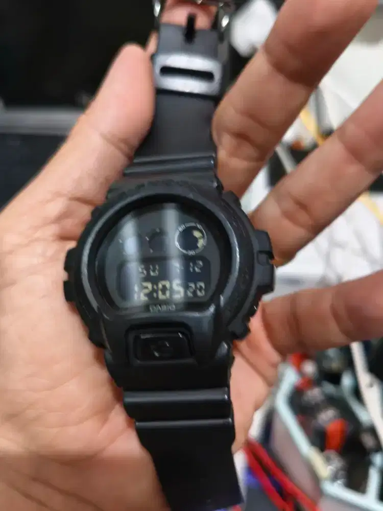 Gshock DW6900 full black