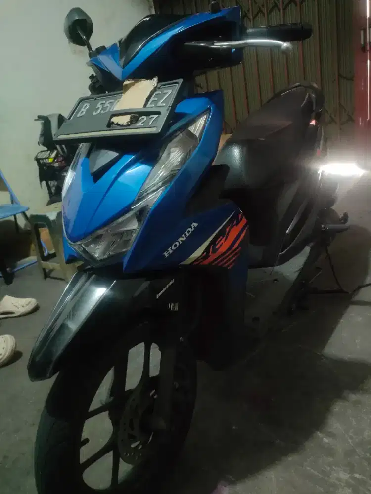 Honda beat CBS led