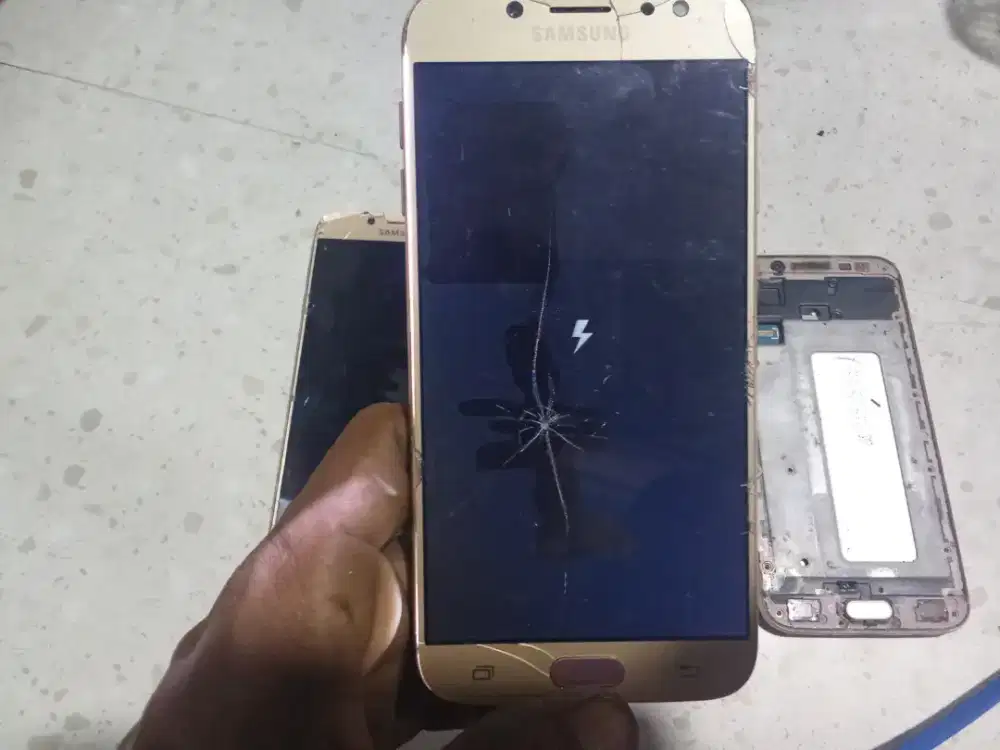 Samsung J7 pro 3/32