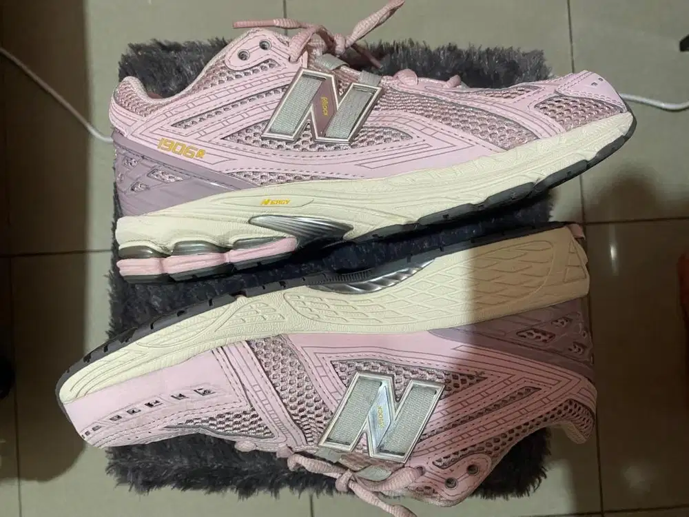 Dijual NB 1906 Sugar Pink Ice uk 38