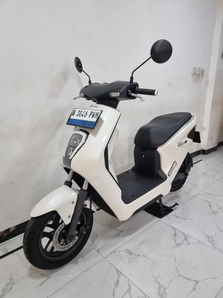 Honda EM1 E LED EV Bike 2025 Bln 5 Pajak 2027 Em 1 Electric
