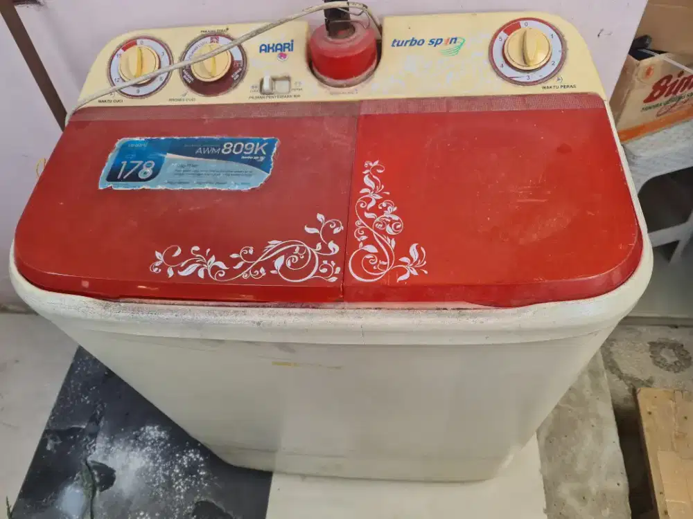 Mesin cuci Dua Tabung