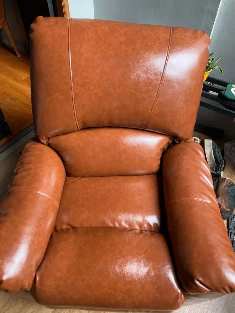 Service sofa dan costum bergaransi