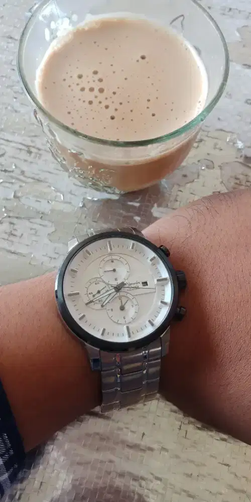 Dijual jam Alexandre Christie