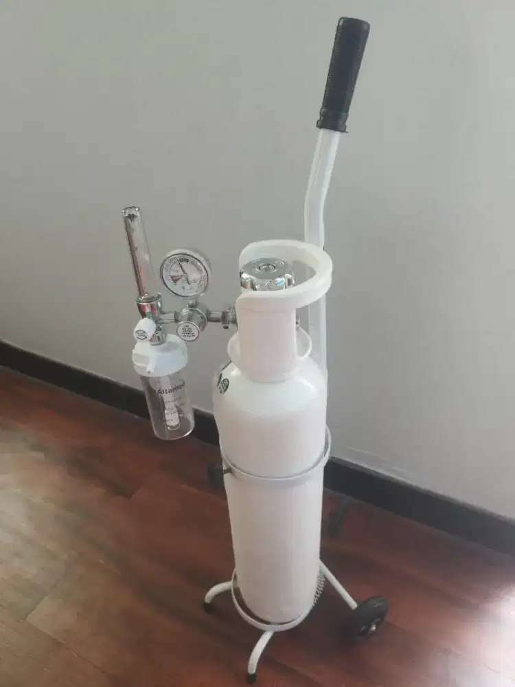 Tabung Gas Oxygen (Oksigen) 5 kg lengkap regulator & trolly