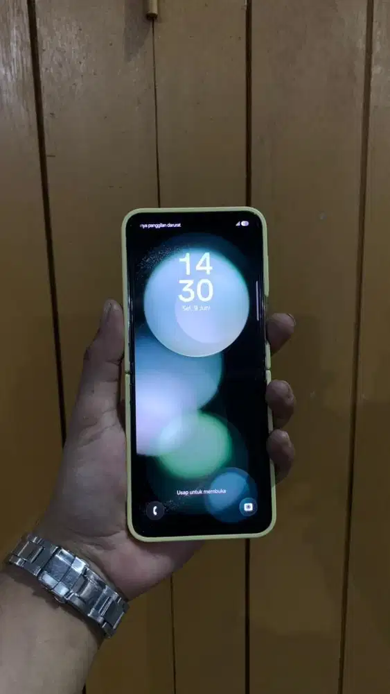 Samsung Galaxy Z Flip 5