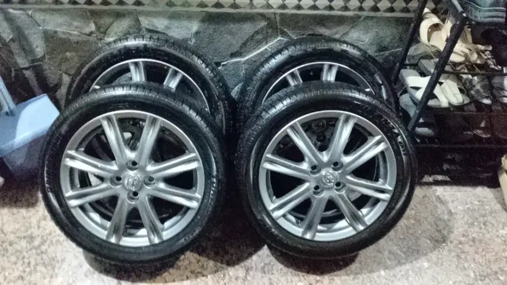 velg oem yaris bekas